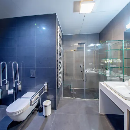 Apartment W Sky Tower Wroclaw