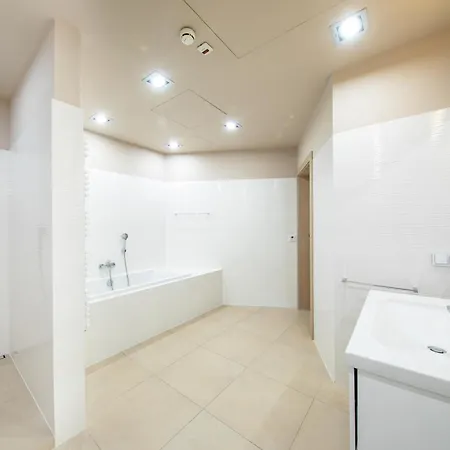 Apartament W Sky Tower Wrocław