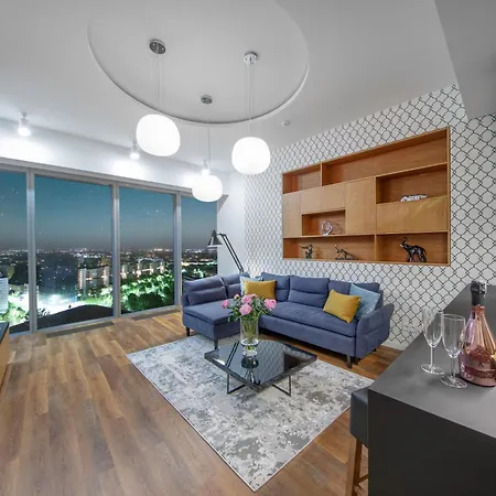 W Sky Tower * Wroclaw