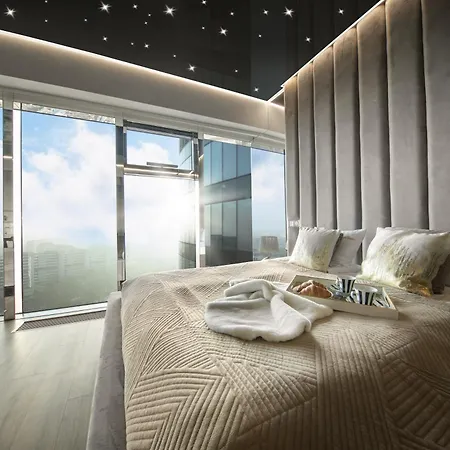 W Sky Tower Вроцлав