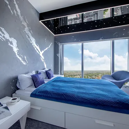 W Sky Tower Апартаменты Вроцлав