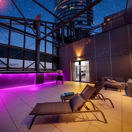 Апартаменты W Sky Tower