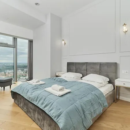 Daire W Sky Tower Wroclaw