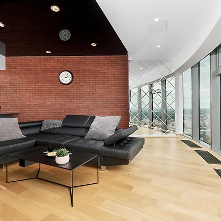 W Sky Tower Apartament *